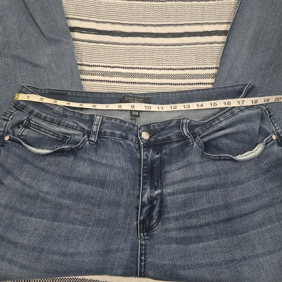 87. Judy Blue Flare Jeans - Picture 5 of 6